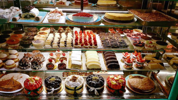 Cakes & Desserts